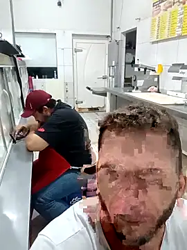 Chat +18 de RobertoLuiz84 ao vivo