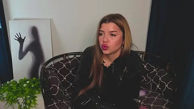 DelenaRines Live XXX-Chat