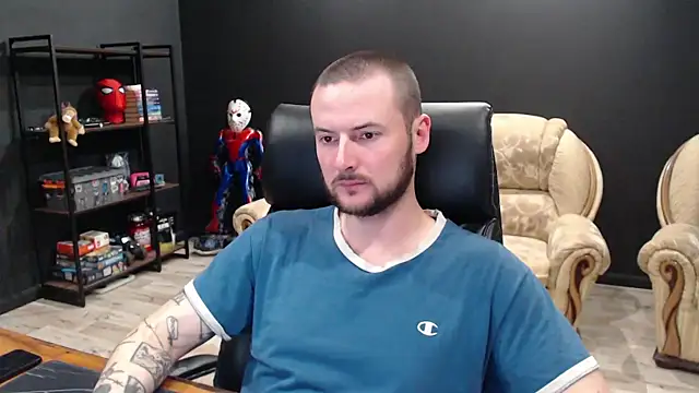 Вебкам-шоу MihasikD