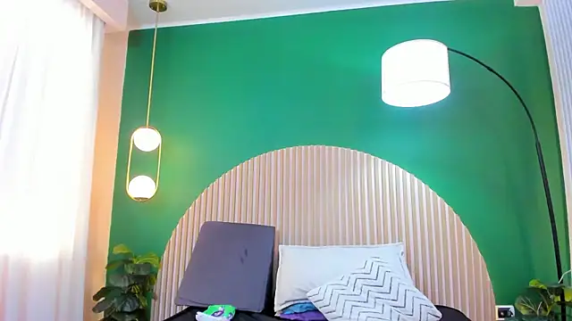 taylor_bennet Chat XXX live