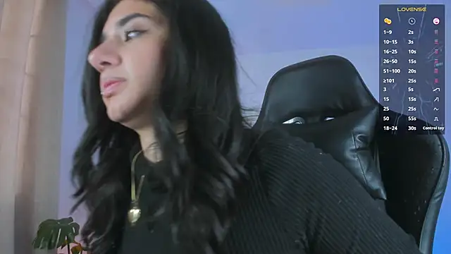 annadu011's Live XXX Chat