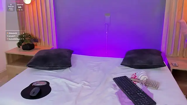 carlina_15 – Naživo XXX chat