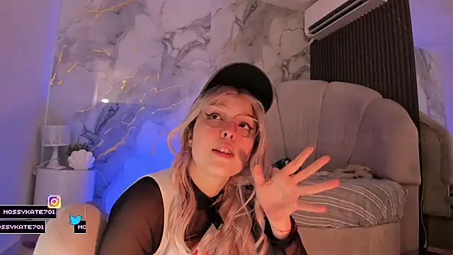 Chat +18 de Katemoss70 ao vivo