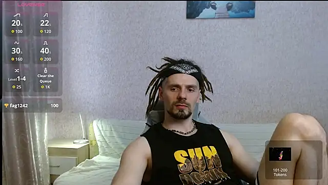 Онлайн чат XXX Aestheticguy101