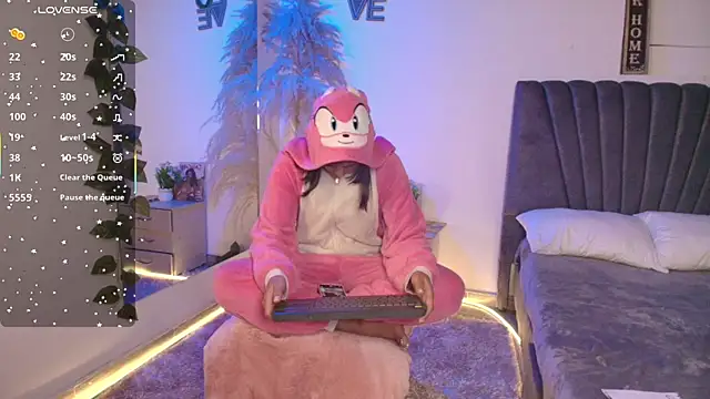 Онлайн чат XXX miaoconell