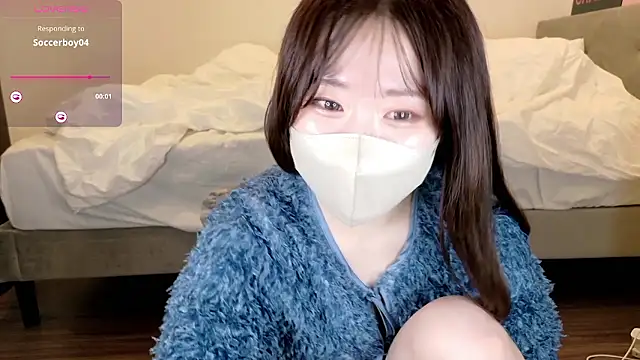 yura_ra_raのウェブカメラショー