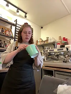 cinnabon_'s Live XXX Chat