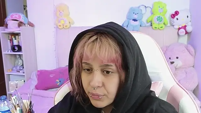 NekoWaifu 现场XXX聊天