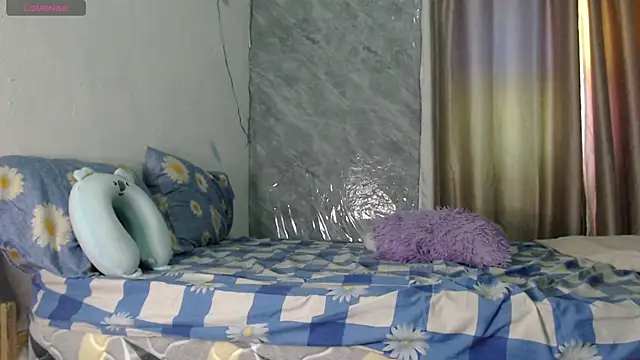 Chatroom XXX en direct de MARIELSINS_1111