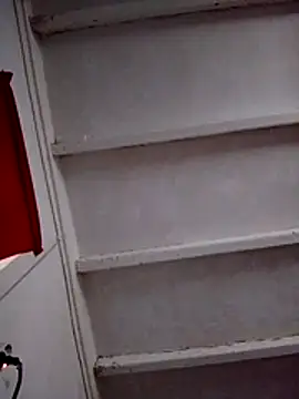 Themaskedgirl21: онлайн-секс-чат