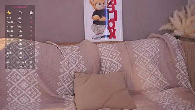 Chat +18 de DeliaLoma ao vivo