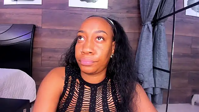 Sembang XXX Secara Langsung Mia_Ebonyy