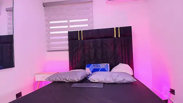 Chat XXX ao vivo de sara_ck