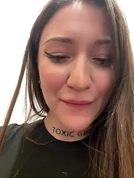 Chat XXX ao vivo de SaintSquirt