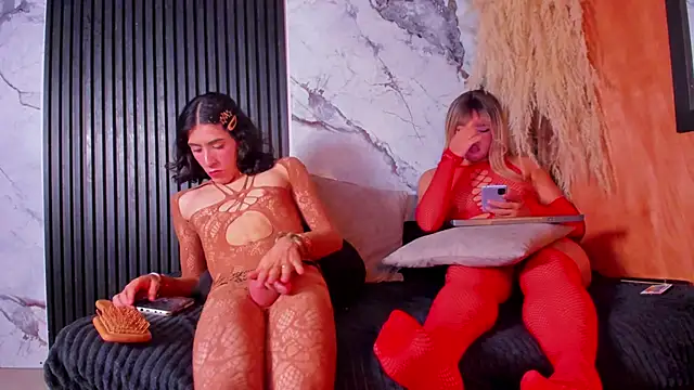 Tiff_sammy élő XXX-chatje