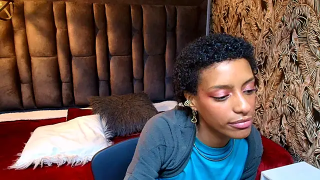 دردشة Zia_Green الجنسية المباشرة