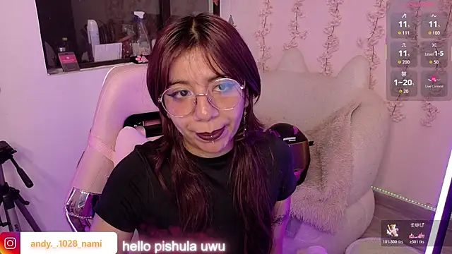 Nami_usagi Chat XXX in diretta