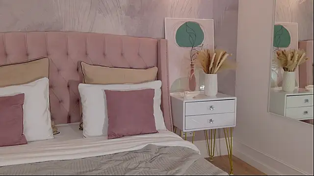 Chat XXX en directo de milaleoneli