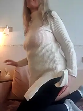 Evelina_cute – Live XXX-chat