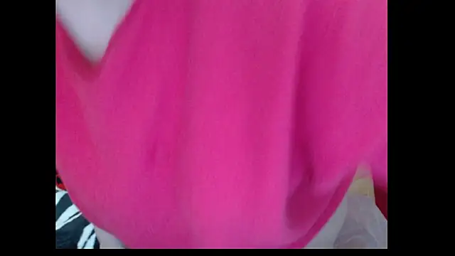 PlayfullMature's Live XXX Chat