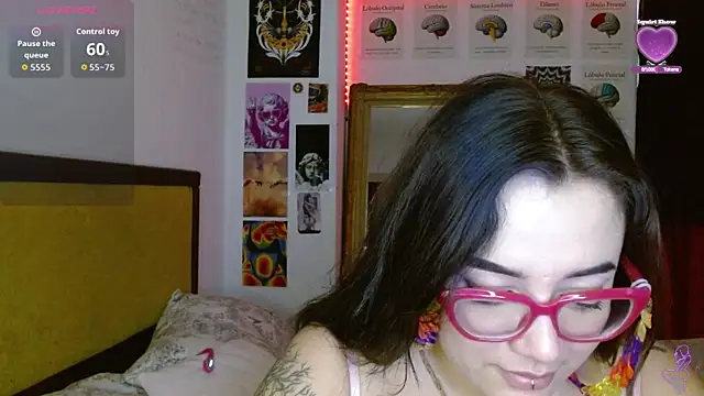 Nova-Satela Live XXX-Chat