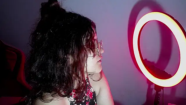 Scarlett_jhonson_ch 라이브 XXX 채팅