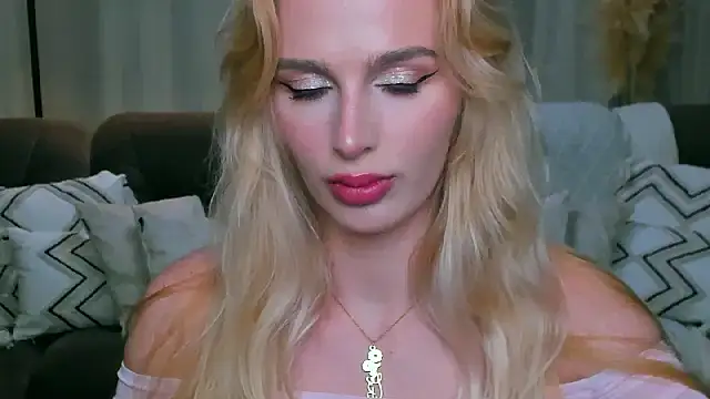 XXX chat uživo modela blonde__flirt