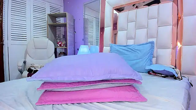 rousse_millers 现场XXX聊天