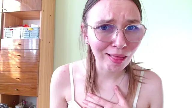 LooveELLYx Live XXX-Chat