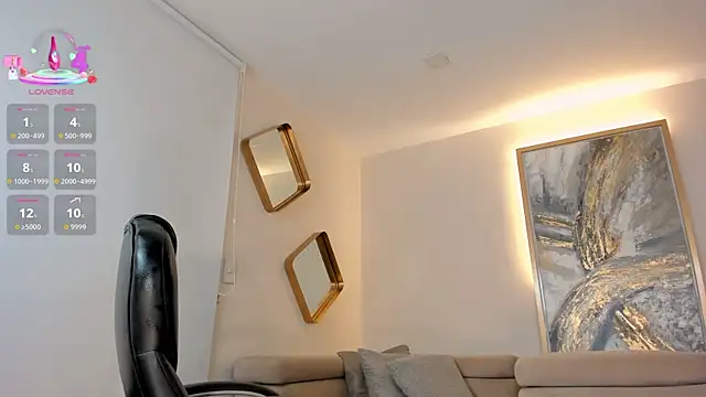 MadelineFox Chat XXX in diretta