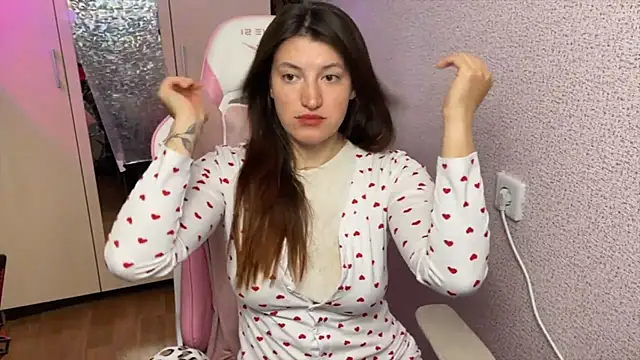 Katrin__kiss élő XXX-chatje