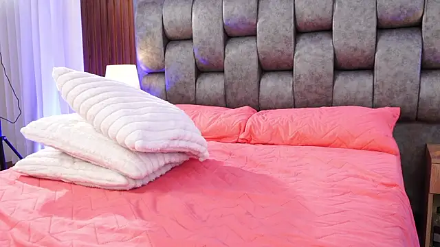 Chat XXX en directo de Chloe_Harriss