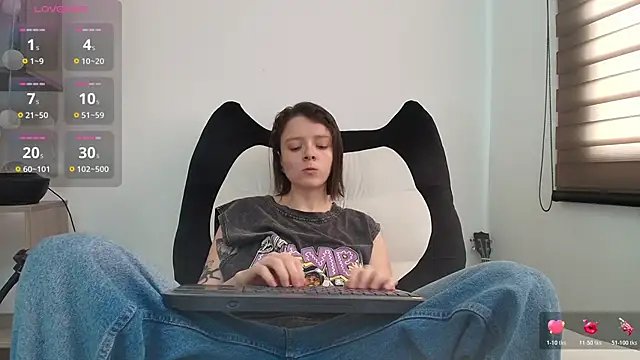 Hannah______ élő XXX-chatje