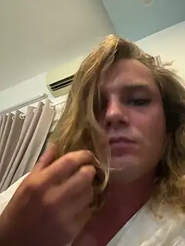 nikkiasspussy – webcam-show