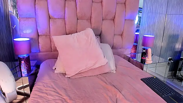 Emily_Flame – Live XXX-chat