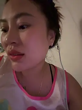 Lina-Naughty Show Webcam