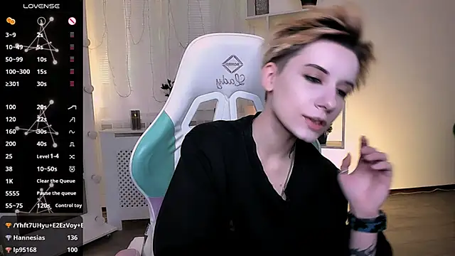 _Rein_ramm's Live XXX Chat