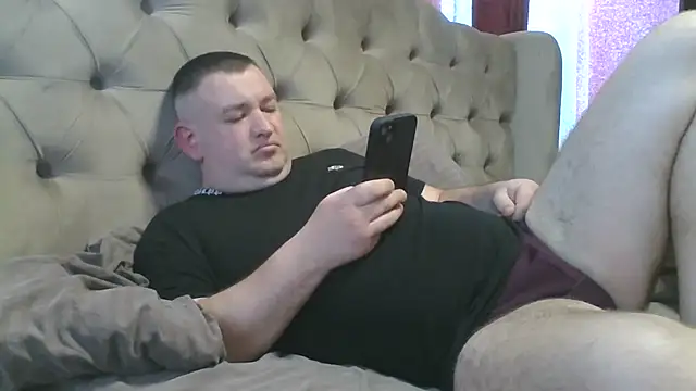 Chatroom XXX en direct de Shailadiess