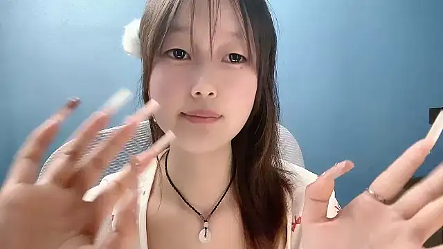 XXX chat uživo modela Xiaoqing00