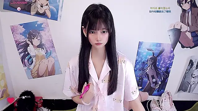 Hug-kiss 在線直播表演