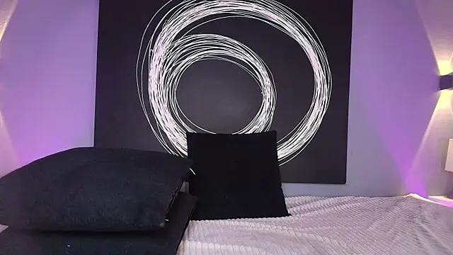 Chat +18 de AlannaViera ao vivo