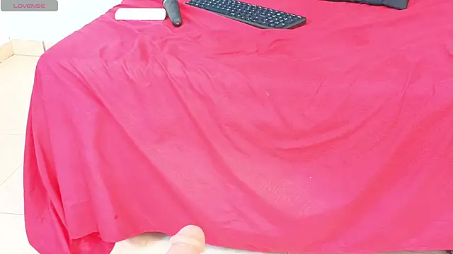 meganrousx Chat XXX in diretta