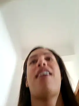 ofjuliaa webkamerás műsora