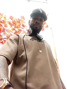 Dante_Knox Adlı Modelin Canlı XXX Sohbeti