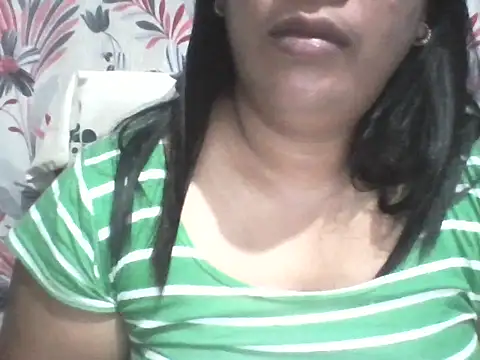 PinayAsh Pertunjukan Webcam