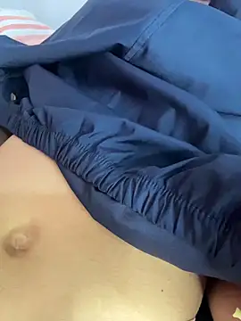 Онлайн чат XXX leilani_X