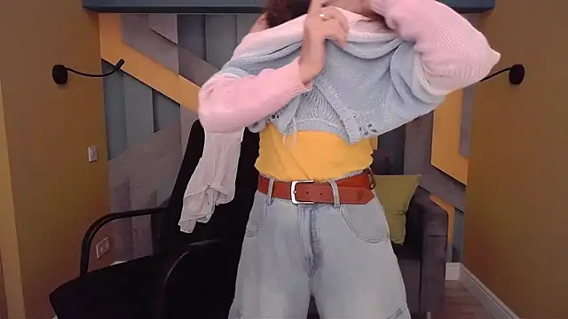 Chatroom XXX en direct de EllaLong