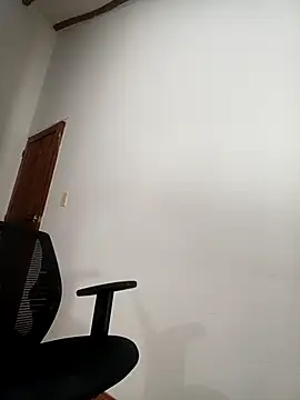 Chat +18 de tata_sanz_ ao vivo