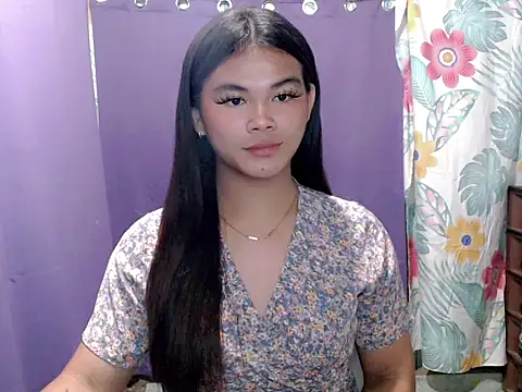 janelovers143 webkamerás műsora