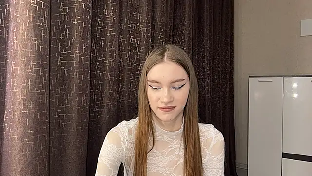 NuDonzze Adlı Modelin Canlı XXX Sohbeti